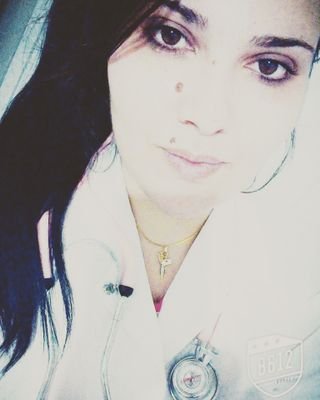 dessabelleboni's profile picture. Praticante de jiu-jitsu, MuayThai & Judô.