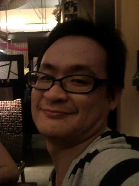 A Malaysian guy in a tropical island...tweek me !!