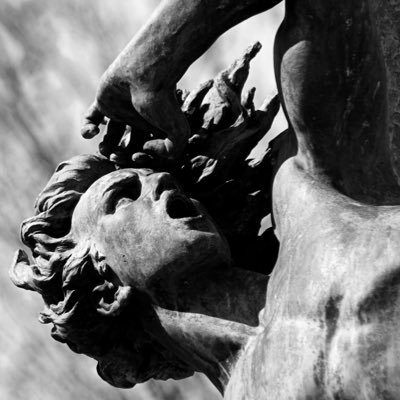 AngelCaigut's profile picture. Des delcampanar no veia res... des de la plaça del Vi tot Girona es confessa.