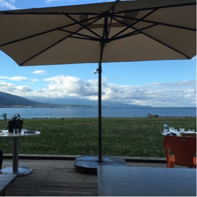 usakomm's profile picture. 