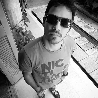 davidtigrera77's profile picture. 