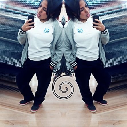 Justin Bieber👑✌.
Romina Román👗💁.
Quíntuplo amoroso💅💗.
Danza urbana👯👠.
Juanma Ramirez y Emiliano Fernandez, amigos lindos💘💓.