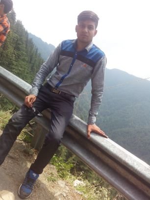 hello_pathak's profile picture. 