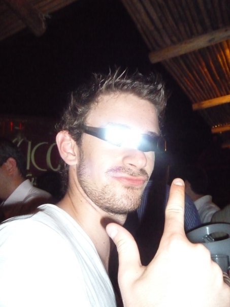 tono_vaz's profile picture. 