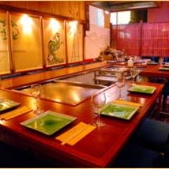 Live entertainment from master chefs: Be prepared to catch your own food!
536 Chapel St
South Yarra VIC 3141
(03) 9827 3001