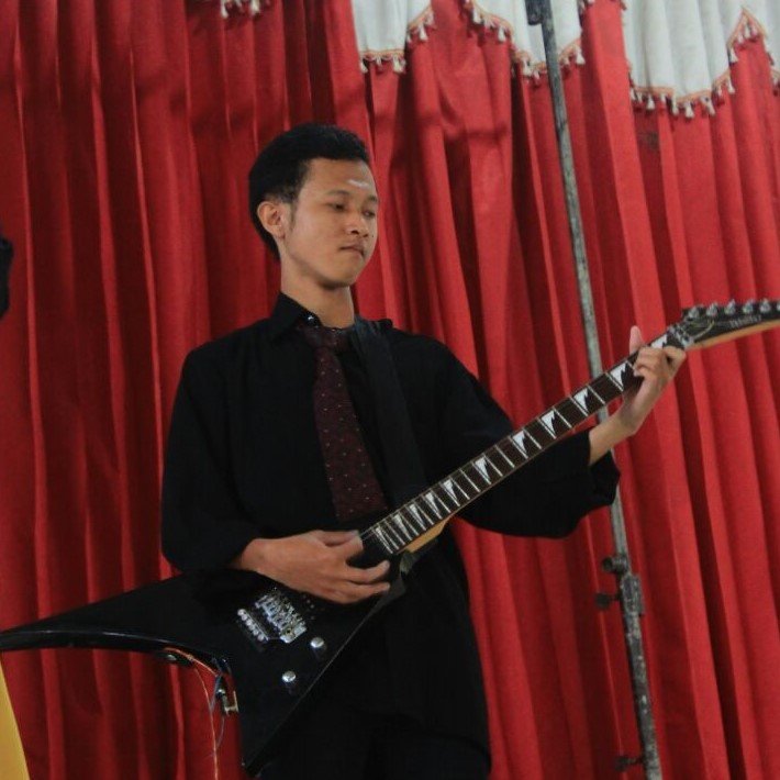 Rickynth's profile picture. Good life https://t.co/JxOTu4HuVP