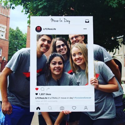 Lake Forest College's Office of Residence Life. Developing vibrant community among #Foresters. Account managed by @stacyloliver.