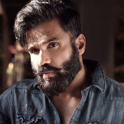 This is Officiall FanClub Of Our @SunielvShetty Sir. Follow Us For His Latest News And The Best Source Of Anna!! Sir You r The Best Actor. HE FOLLOW US 😊