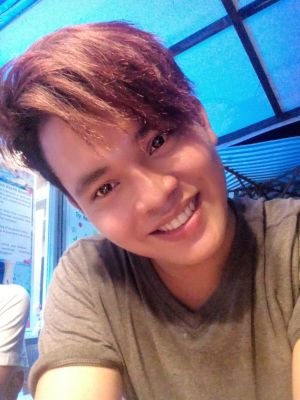 den_mark17's profile picture. i love those people who around me !