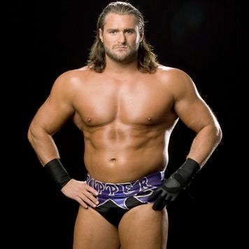 Former WWE superstar. Husband, Father, Fire Fighter, Paramedic, Registered Nurse & Wrestler! For bookings E-Mail BurchillWrestling@hotmail.com.