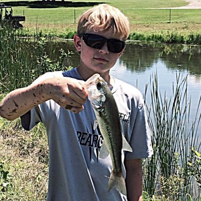 ethanpierce333's profile picture. ams