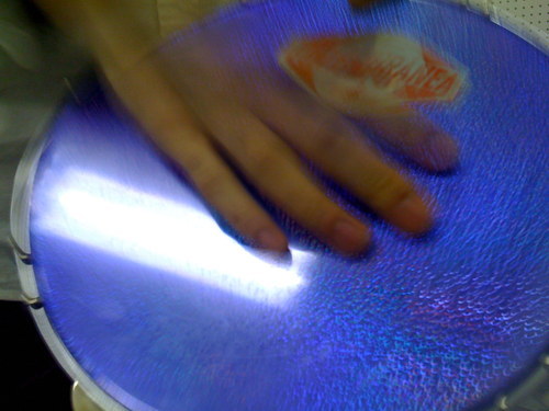 Hikki_pagode's profile picture. 2011/02/28到着〜2012/2月の後半までブラジルのリオデジャネイロに滞在していました。日本との文化の違いや私が大好きなサンバについて発言します。 経済/ポル語/ブラジル/カリオカ/CNK/サンバ/節約/鉄道/日本史/UFRJ/Renascer/プロ野球/横浜ベイスターズ/麻雀