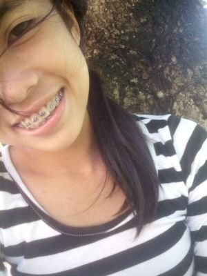 A girl who has a broken heart but still smiling//Future Pharmacist// Prinsesa ni God