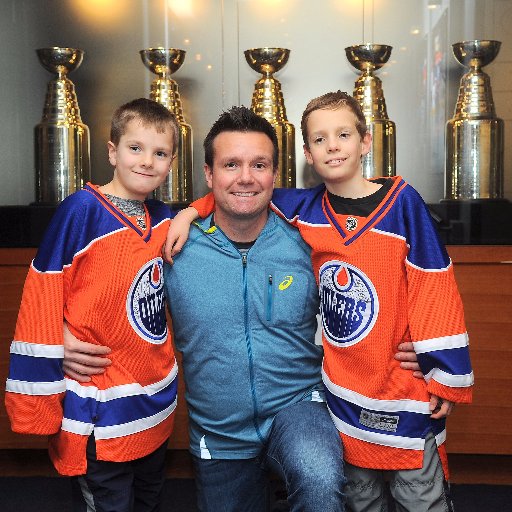 Dad, sports fan, outdoor enthusiast and SVP Corp Communications/GR for Oilers Entertainment Group