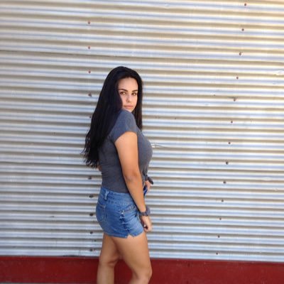 AshleyDorozan99's profile picture. Proverbs 3:5 • instagram: ashley_9012