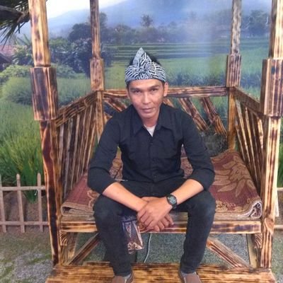 Olahraga Politik & Pemerintahan Musik Komedi Ibu & Keluarga Berita Sosial