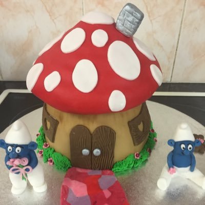 freshnewquay's profile picture. We make birthday, wedding & celebration cakes. In our fully licensed shop we serve fresh made cupcakes, scones, fruit tarts, homemade cheesecakes and deserts.