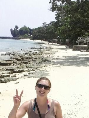 MarieKohChang's profile picture. Social worker. / most you can see on someone's face is only a veil people create to feel happy