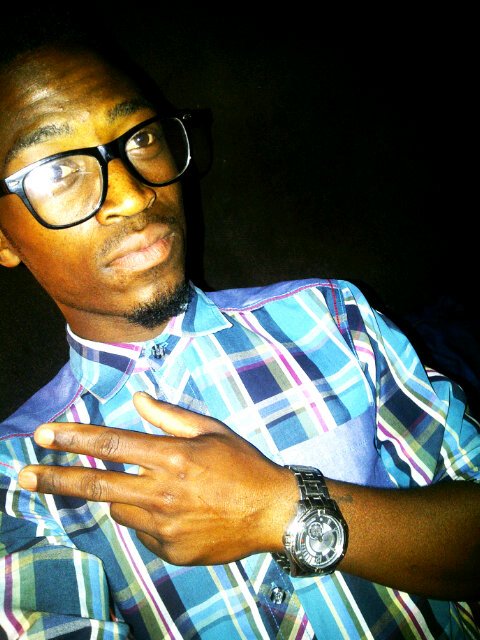 senzobrandon's profile picture. Singer | I'm a good man who is trapped in a boys body