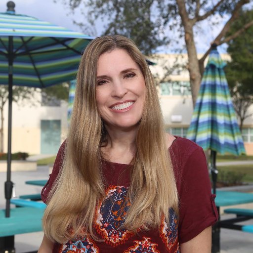 StephVasbinder's profile picture. 