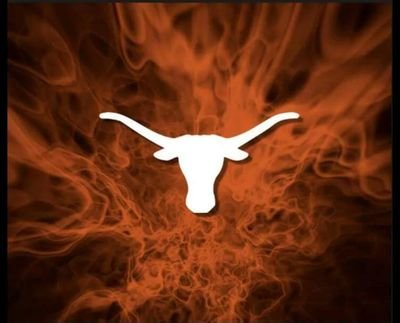 Texzoutlaw's profile picture. I love my family! Football 🤘🏼, golf, and friends. Life is good!
