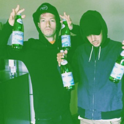 top_free_follow's profile picture. @top_recreated // free follow ✨ please follow @top_recreated where we recreate the best twenty one pilot photos! Or check out the pinned thread below! //