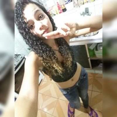 LoohCollins1's profile picture. Collins ✌
17 anos 😍
Monte Mor- Campinas
Facebook: Looh Collins
Apaixonada por moto! 😍😍