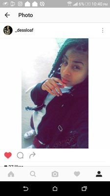 Dee_NoLabel's profile picture. •Lesbian Stoner | Aries  
•Positive Vibes 💫
  I ain't the shit to you yet✋
  IG:_dessloaf 👻:dessloaf