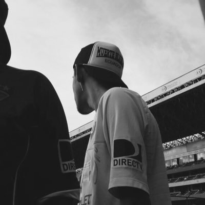 albolokUra93's profile picture. Con la \U/ en el CORAZON. ⭐️⭐️⭐️⭐️⭐️