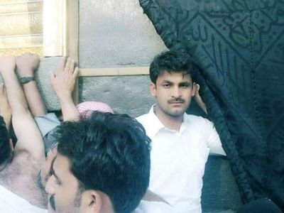 رَبِّ لا تَذَرْنِي فَرْدًا وَأَنتَ خَيْرُ الْوَارِثِين
َ اے میرے پروردگار🕋! مجھے تنہا نہ چھوڑ، تو سب سے بہتر وارث ہے