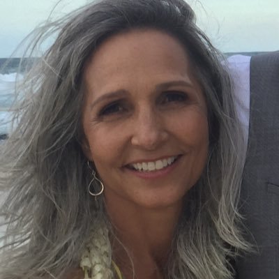 Passionate PYP Educator & IB Workshop Leader, Educational Consultant, Ocean Swimmer, Creator of quilts from upcycled aloha shirts, Life Long Learner & Explorer