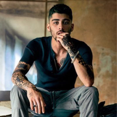 I love singing, ZAYN and my favourite is @smthnglikekites ! follow him Watch here: https://t.co/rv9CREa1Si