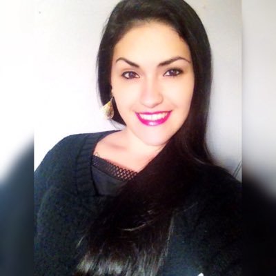 E as pessoas te julgam, como se fossem perfeitas ! Bem vindo(a) rs