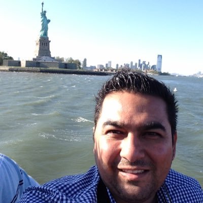 Consultor CX, apasionado por la vida, música, deportes y la sana convivencia, soñador por un país mejor