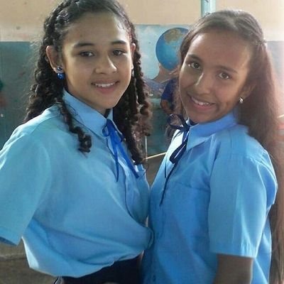 2Amigsunacamara's profile picture. Hola Somos 2 Amigas que queremos ser YouTubers y entretener a todo público que vea nuestros videos...Suscribete!