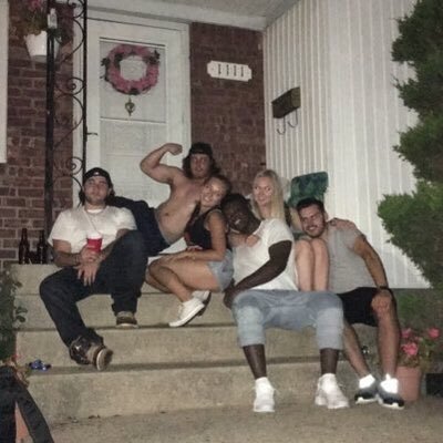 younggoat6's profile picture. I shoot 3s off balance