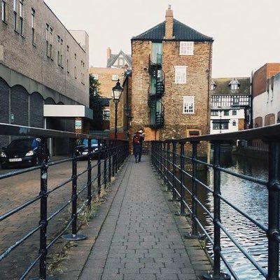 Hxrry_Collins's profile picture. My Twitter for the inspirational quotes from YouTuber's like @jedlilley