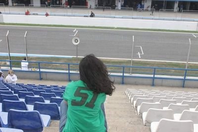 Ciencias Políticas UNED
Proyecto de periodista
Socialista⚘,republicana❤💛💜,feminista♀
Miembro de JSE(Cáceres)
Motociclismo como forma de vida{SB51, AR42}
🔵🔴
