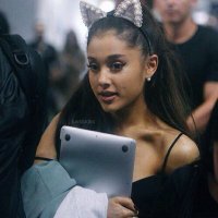 Ariana Lockscreens (@luvslocks) 's Twitter Profile