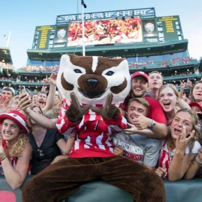 The official Twitter account of Bucky Badger. Hall of Famer. Known to Jump Around. On, Wisconsin! 👐🏽