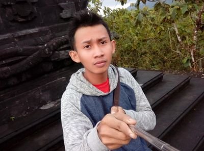 Yogi_Hd22's profile picture. Kejujuran adalah suatu kehormatan