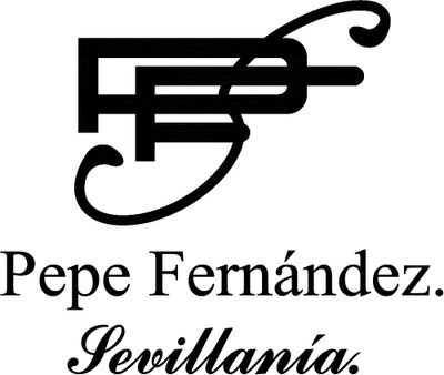 Diseño y confeccion de trajes de novia, flamenca y fiesta desde noviembre de 2006