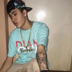 “Não existe nada em mim que não seja totalmente apaixonada por você.”@ofcmckevinho