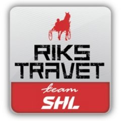 I Rikstravet team SHL tävlar 14 olika stall mot varandra med två travhästar vardera. Tävlingssäsongen pågår 1 decemeber 2016  - 30 juni 2017.
