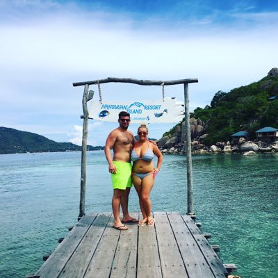 hol_tay's profile picture. 