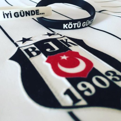 Amacı Sadece BEŞİKTAŞ Olan Sayfa. Asolan Hayattır Hayatta BEŞİKTAŞ !
Bizleri Takip Eden Beşiktaşlıları Takip Ediyoruz. Takip Etmeyen Beşiktaşlılar Silinir.