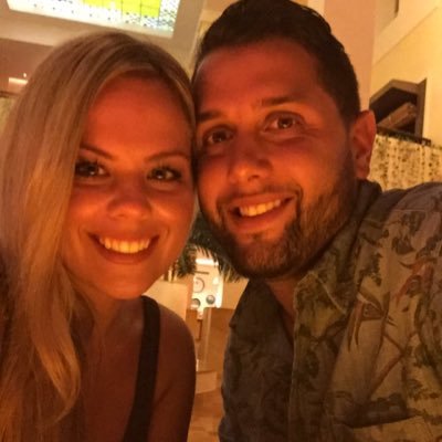 fabianaaareis's profile picture. Don't gain the world and lose your soul... Wisdom is better than silver or gold.