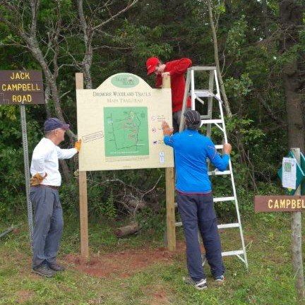 Island Trails is based in Prince Edward Island (PEI), Canada.  We have excellent hiking and biking trails, and we love to use them.