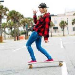 Just Tweetin' and sleepin' .-._.-. & skating and advocating for a better work