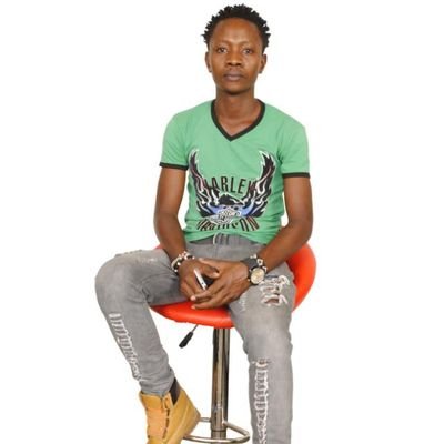 vokez_stat's profile picture. Am an humble man 😑😑😑
I take everything with caution😴😴😴😴
I love Music 😇😇😇
A caring husband to be😆😅😅
           #UoN class of 2020#